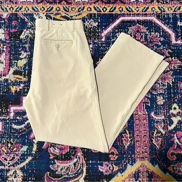 Footjoy FJ Athletic Chino Pants Mens Size 34 x 32 Beige Golf Stretch Performance - Picture 2 of 3